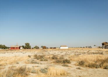 houses-in-field